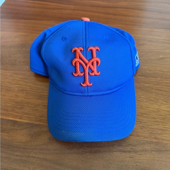New Era New York Mets MLB Blue Cap with Orange Embroidery - Picture 3 of 5